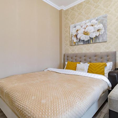 Просторная Квартира В Expo Boulevard Astana Luaran gambar