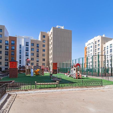 Просторная Квартира В Expo Boulevard Astana Luaran gambar